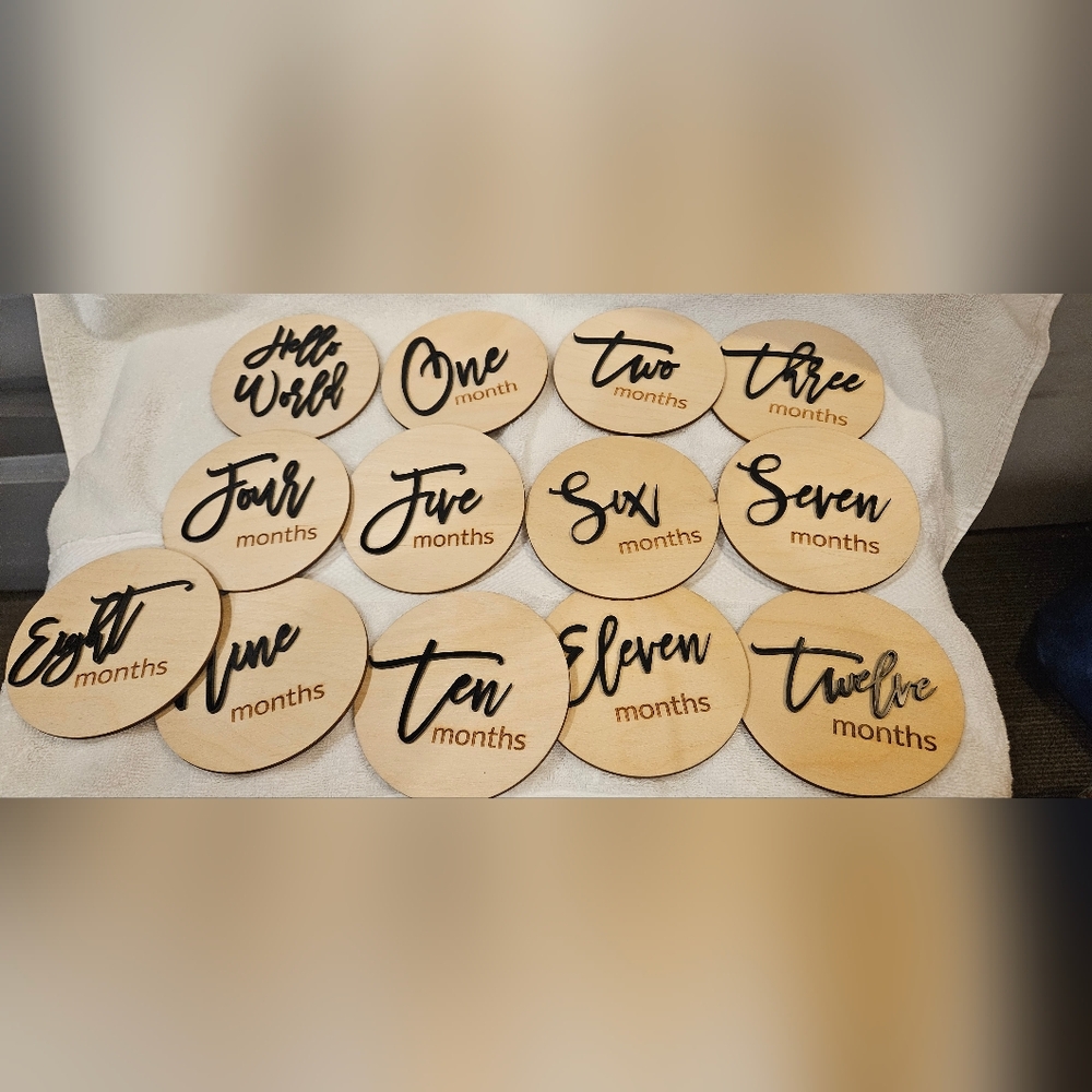 BABY MILESTONE WOOD PLAQUES